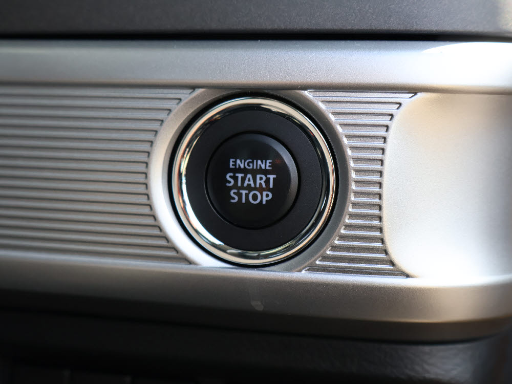 マツダ　フレアワゴンタフスタイル　ハイブリッドXS16枚目