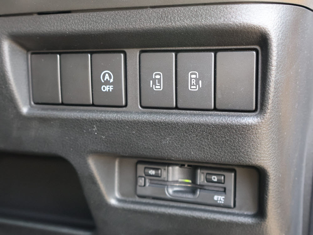 マツダ　フレアワゴンタフスタイル　ハイブリッドXS17枚目