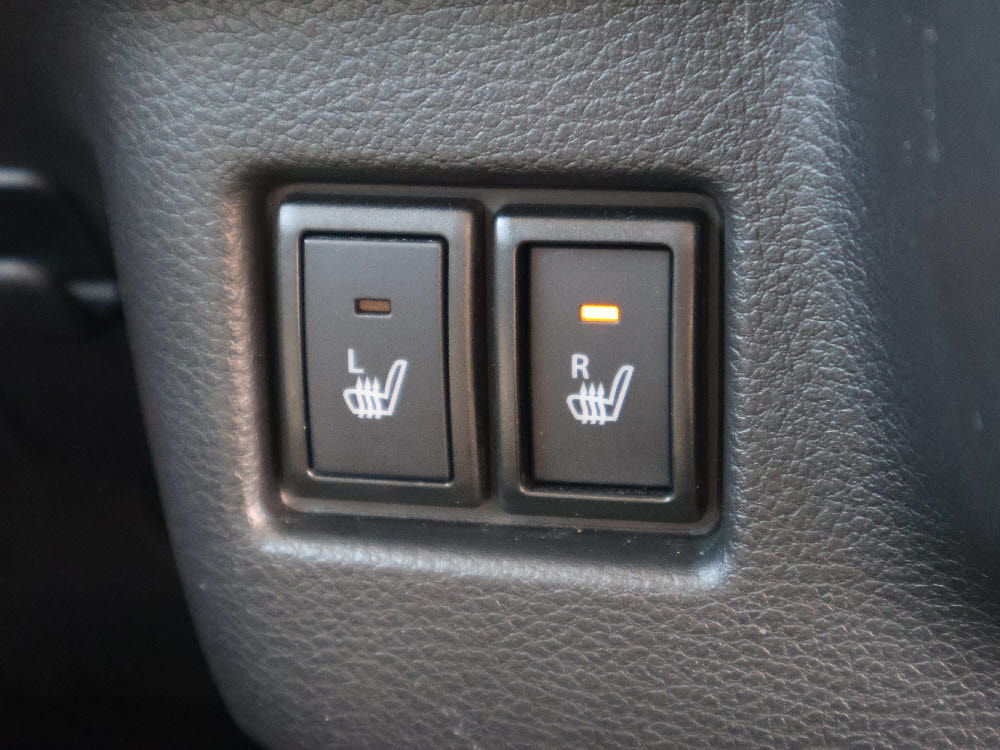 マツダ　フレアワゴンタフスタイル　ハイブリッドXS19枚目