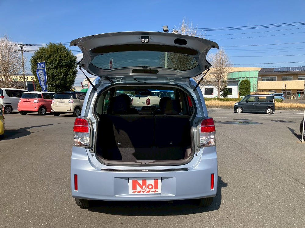 トヨタ　スペイド　G8枚目