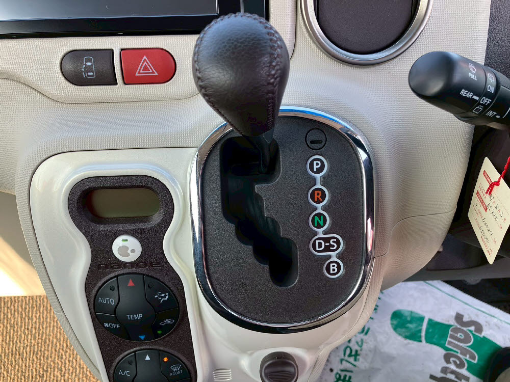 トヨタ　スペイド　G15枚目