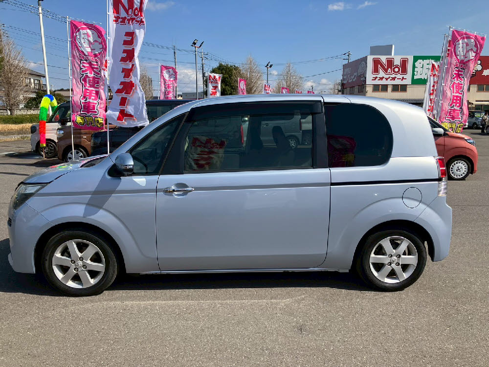 トヨタ　スペイド　G6枚目