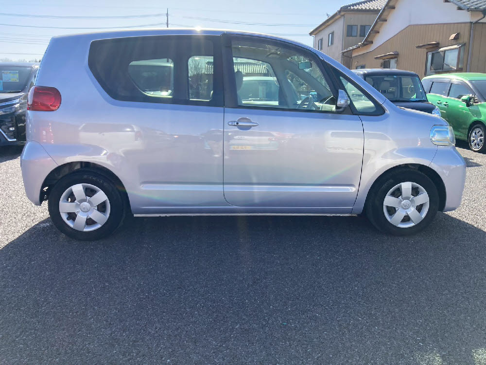 トヨタ　ポルテ　130i Cパッケージ HIDセレクション3枚目