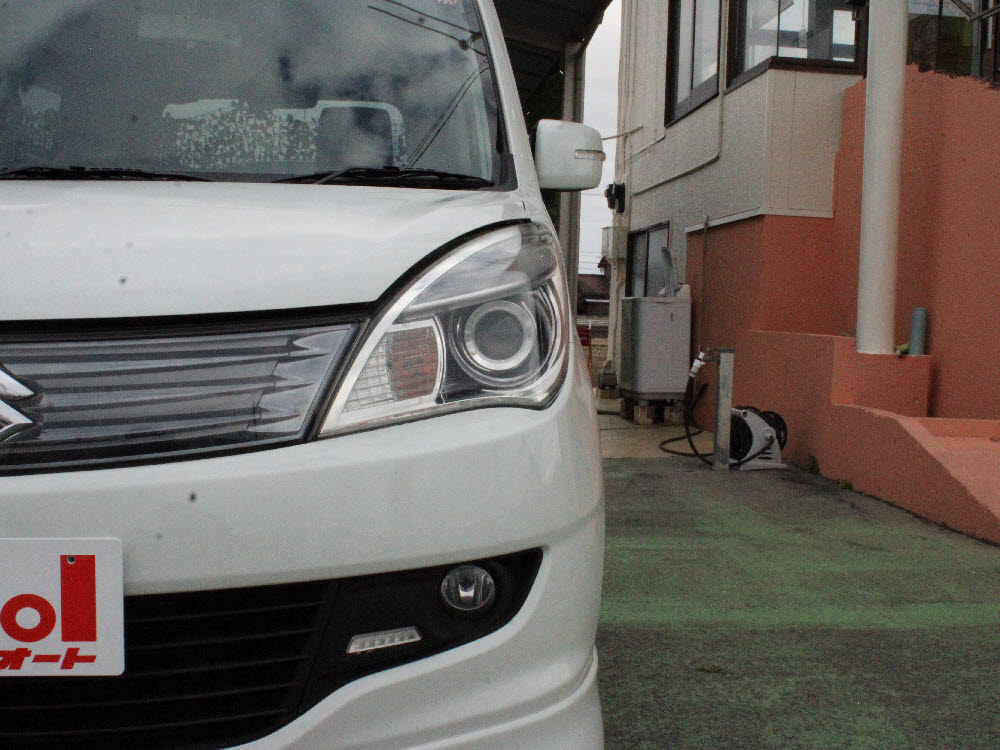 スズキ　ソリオ　ブラック&ホワイト9枚目