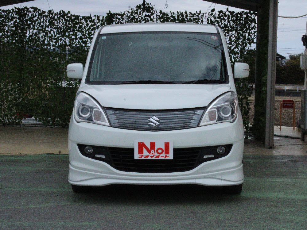 スズキ　ソリオ　ブラック&ホワイト1枚目