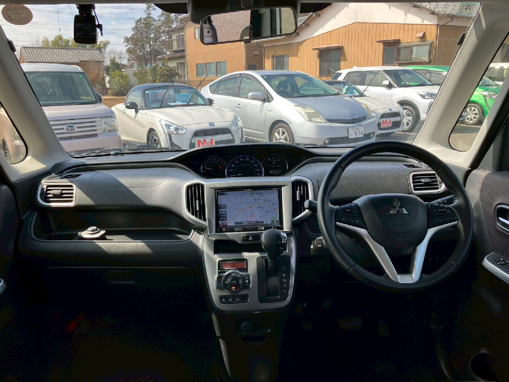 ミツビシ　デリカD：2 HV MX11枚目