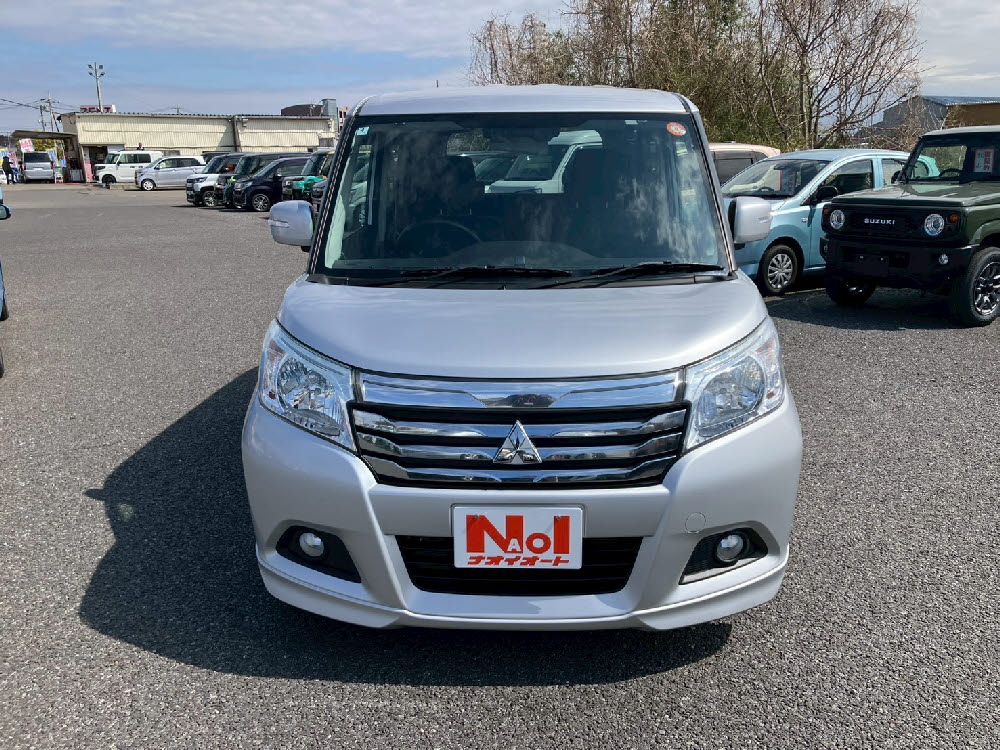 ミツビシ　デリカD：2 HV MX1枚目