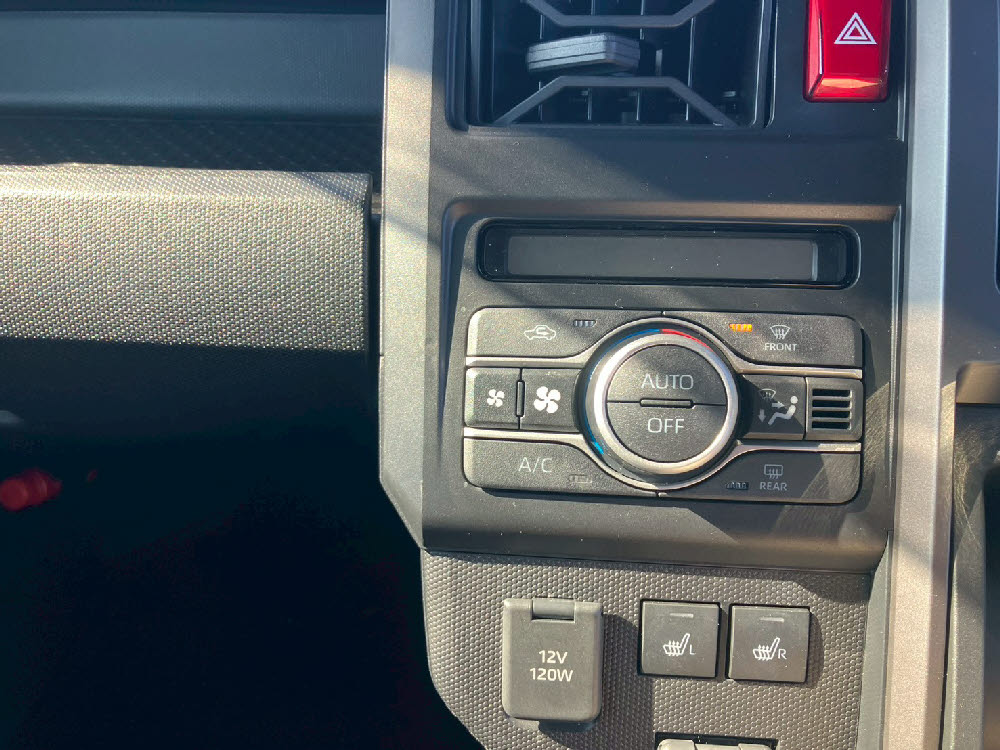 ダイハツ　タフト　Gターボダーククロムベンチャー16枚目