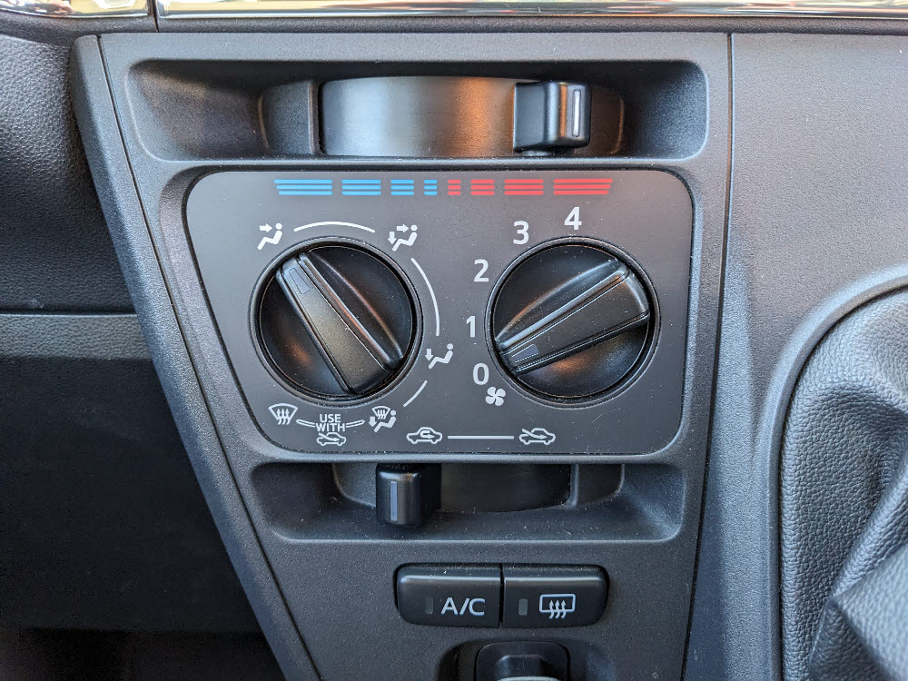 ダイハツ　ハイゼットカーゴ　クルーズターボ18枚目