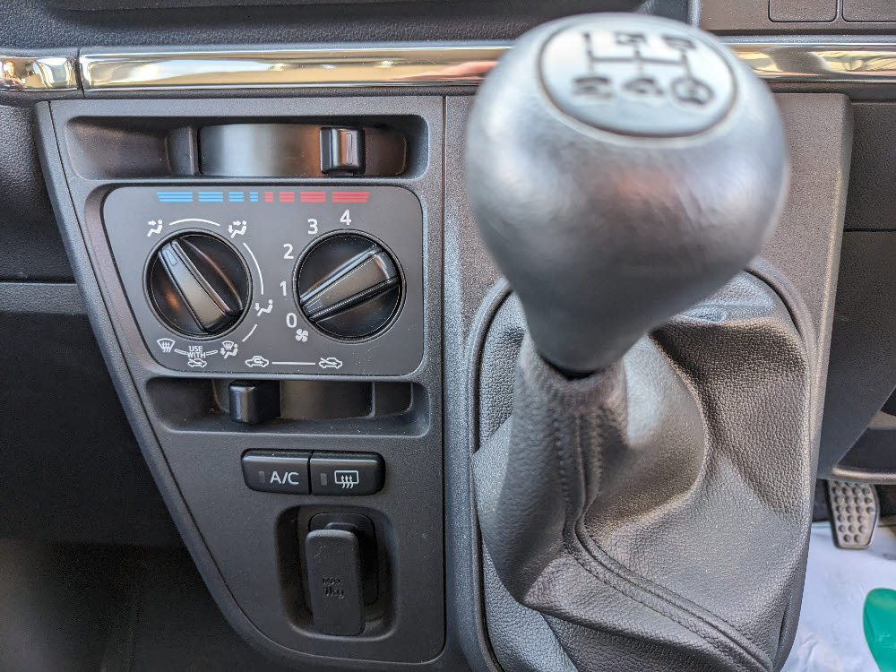 ダイハツ　ハイゼットカーゴ　クルーズターボ19枚目