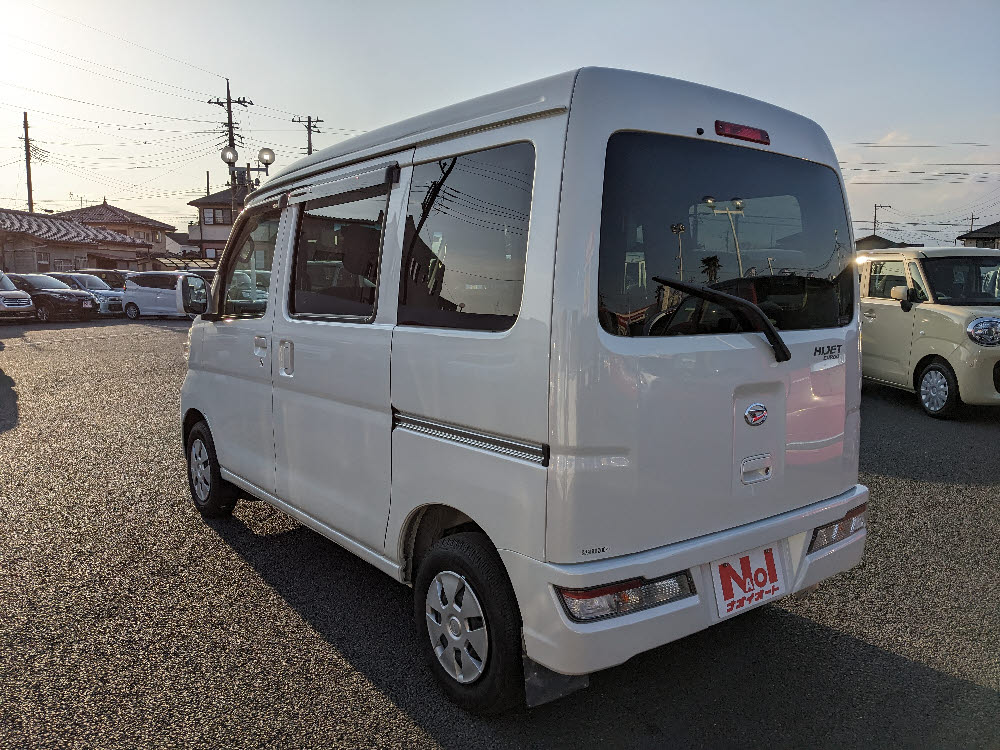 ダイハツ　ハイゼットカーゴ　クルーズターボ5枚目
