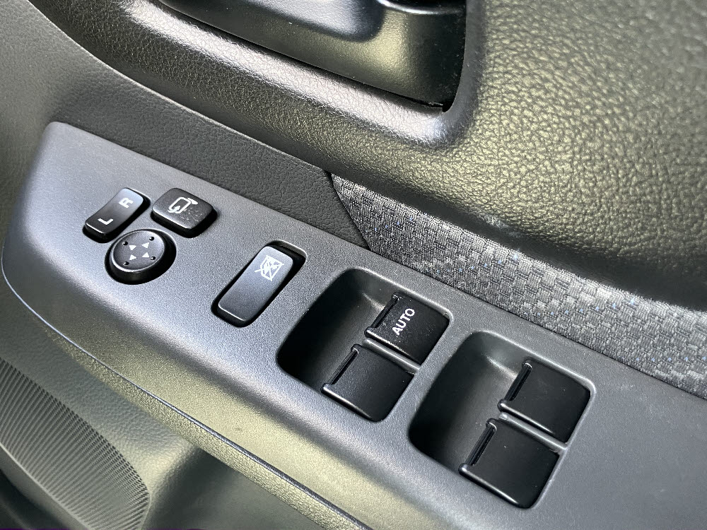 スズキ　スペーシア　X11枚目