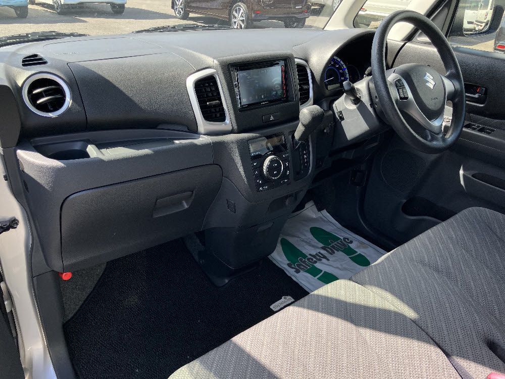 スズキ　スペーシア　X2枚目