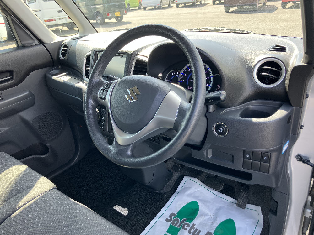 スズキ　スペーシア　X3枚目