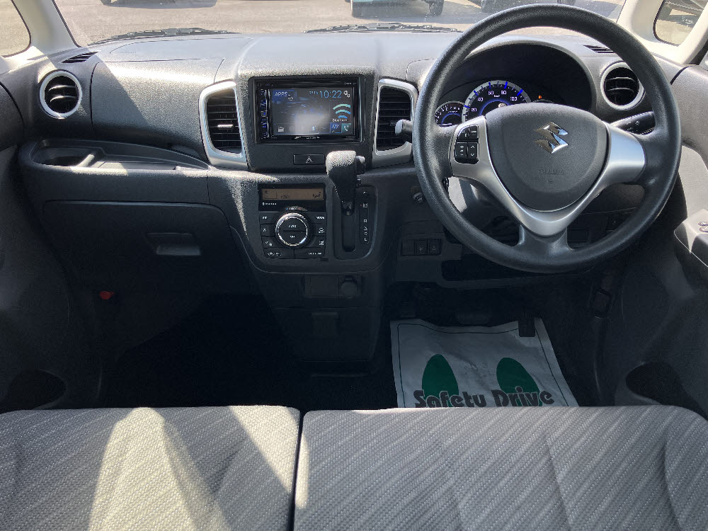 スズキ　スペーシア　X4枚目