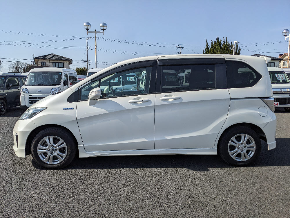 ホンダ　フリード　HYBRIDジャストセレクション4枚目