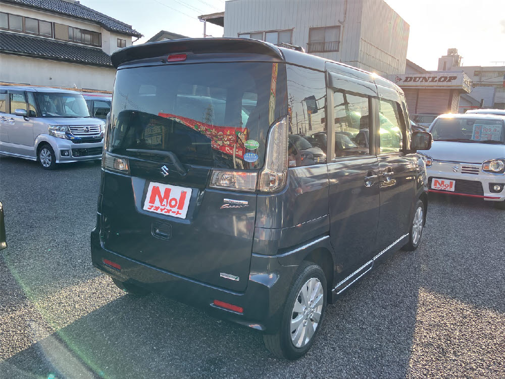 スズキ スペーシアカスタム GS3枚目