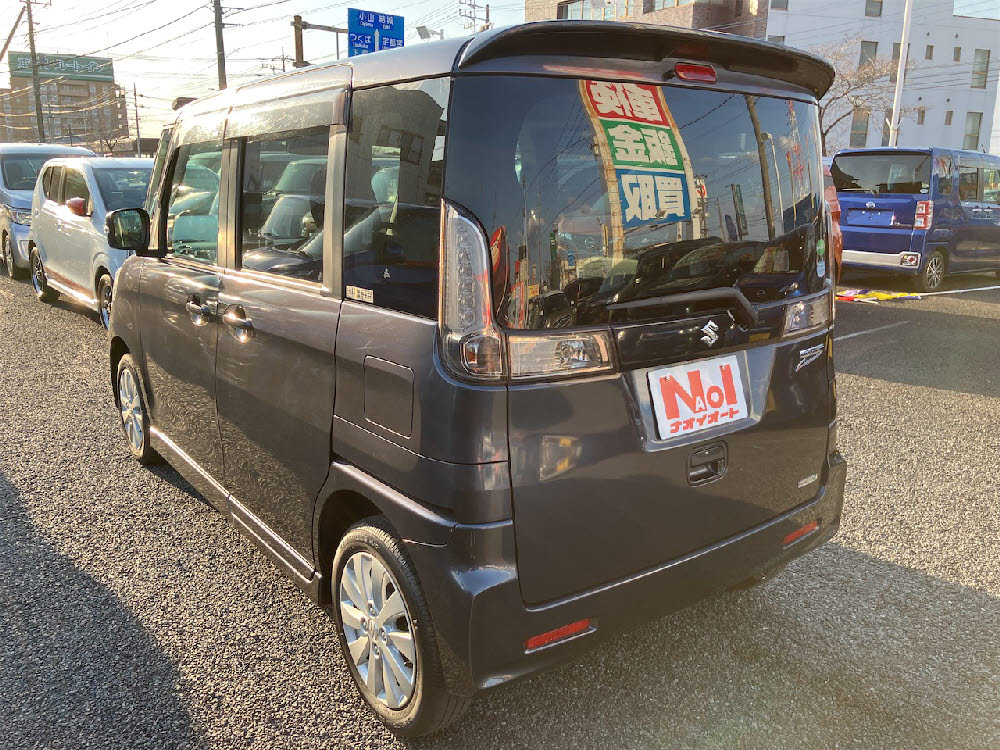 スズキ スペーシアカスタム GS5枚目