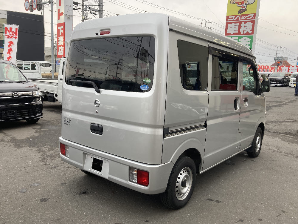 ニッサン　ＮＶ１００クリッパー　DX GLパッケージ4枚目