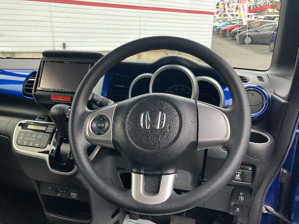 ホンダ　Ｎ ＢＯＸ　G・Lパッケージ6枚目