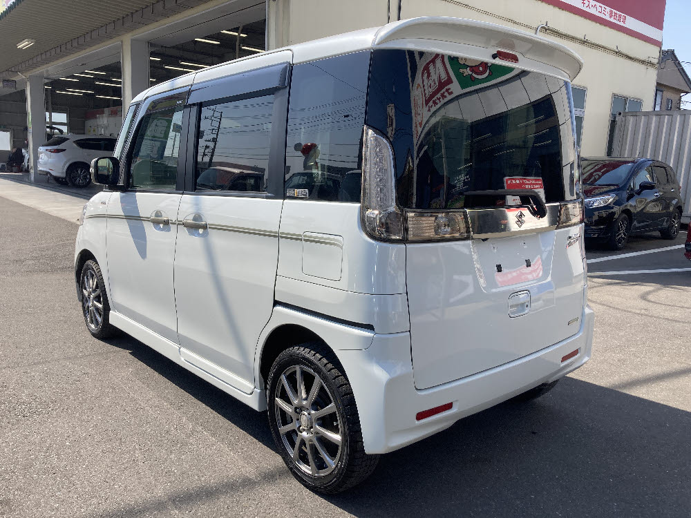 スズキ　スペーシアカスタム　Jスタイル3枚目