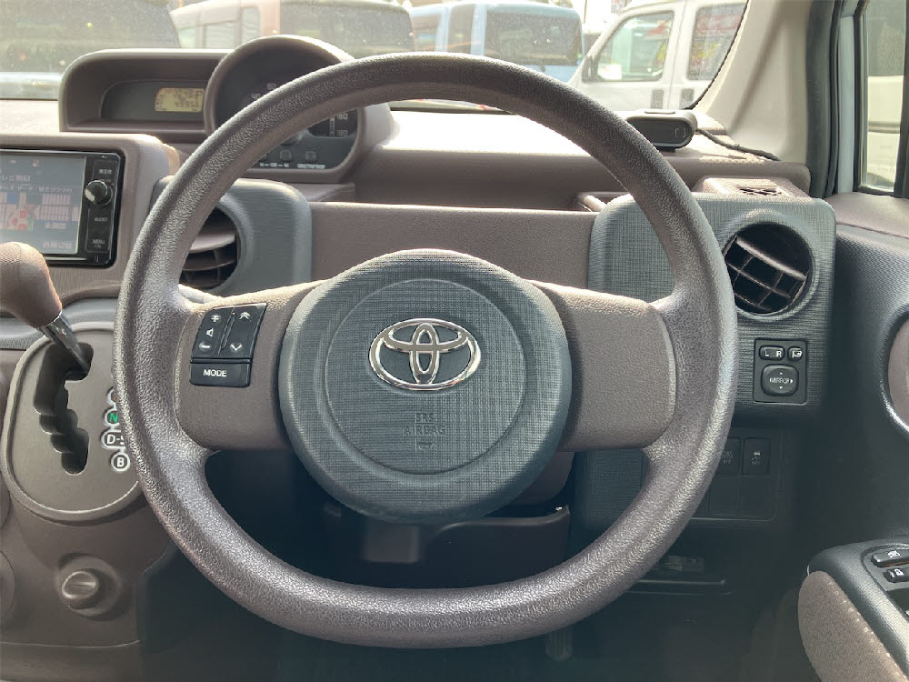 トヨタ　ポルテ　F14枚目