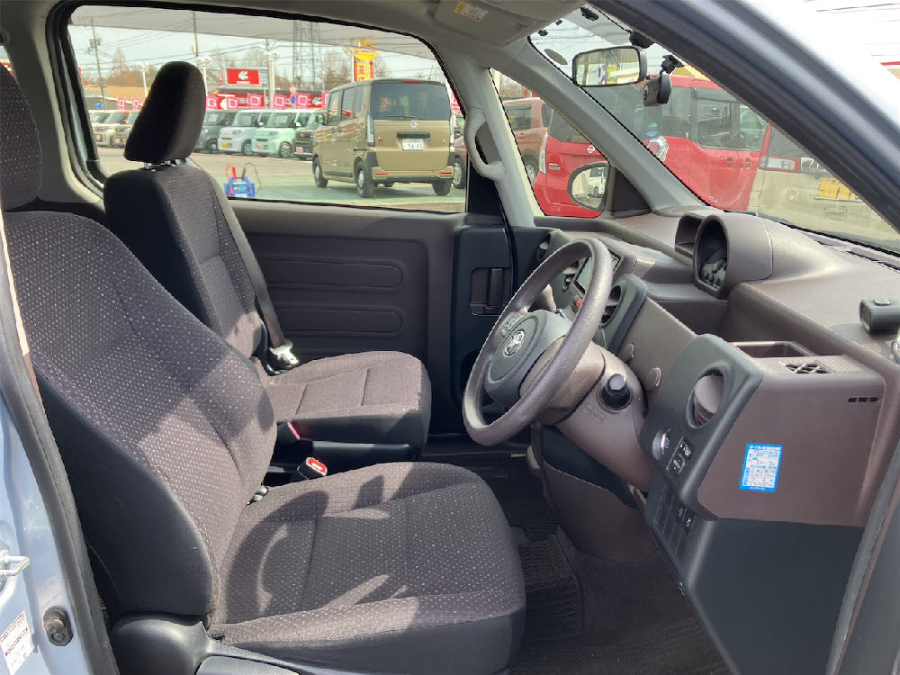 トヨタ　ポルテ　F16枚目