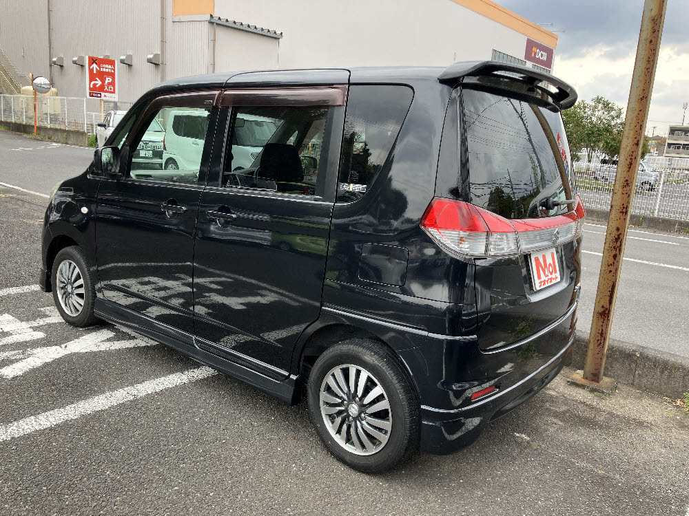 スズキ　ソリオ　S4枚目