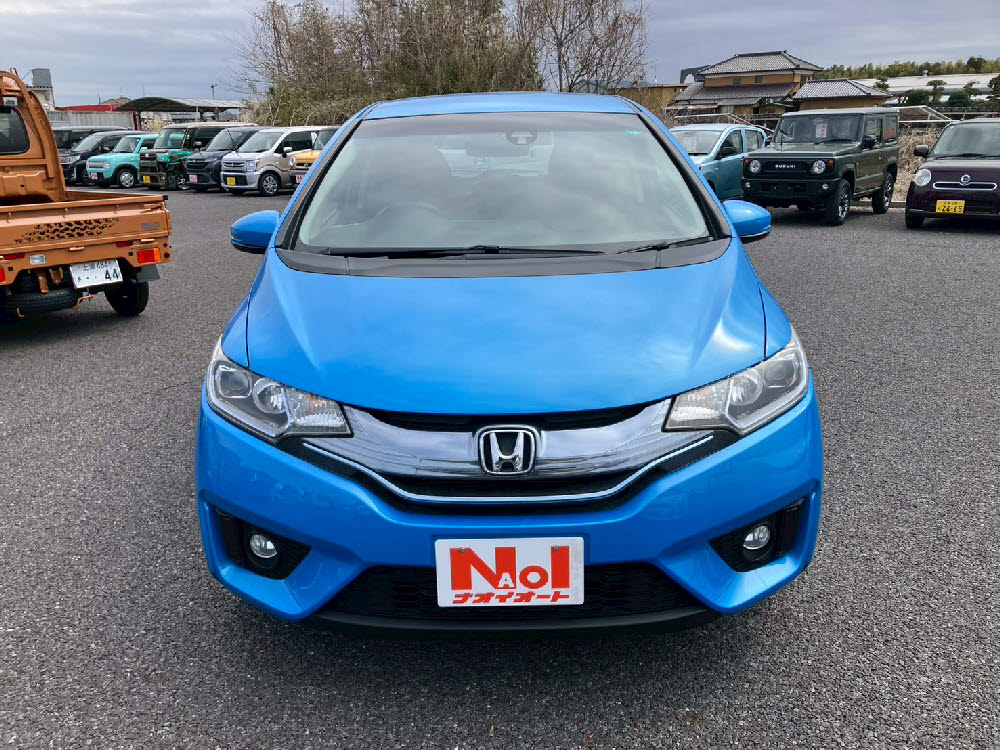 ホンダ　フィット HV　Lパッケージ1枚目