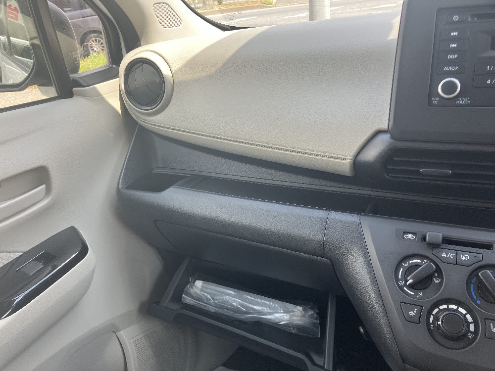 ミツビシ　ｅＫワゴン　M18枚目