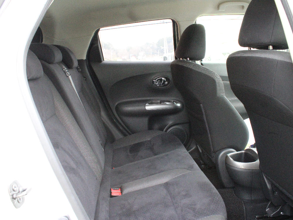 ニッサン　ジューク　15RXタイプV15枚目