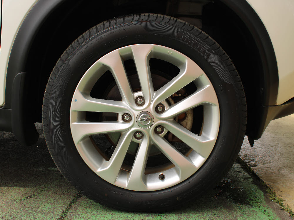 ニッサン　ジューク　15RXタイプV17枚目