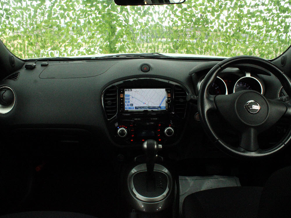 ニッサン　ジューク　15RXタイプV18枚目