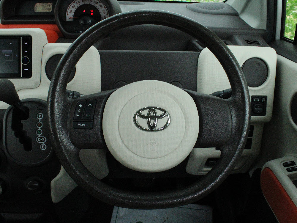 トヨタ　ポルテ　F17枚目