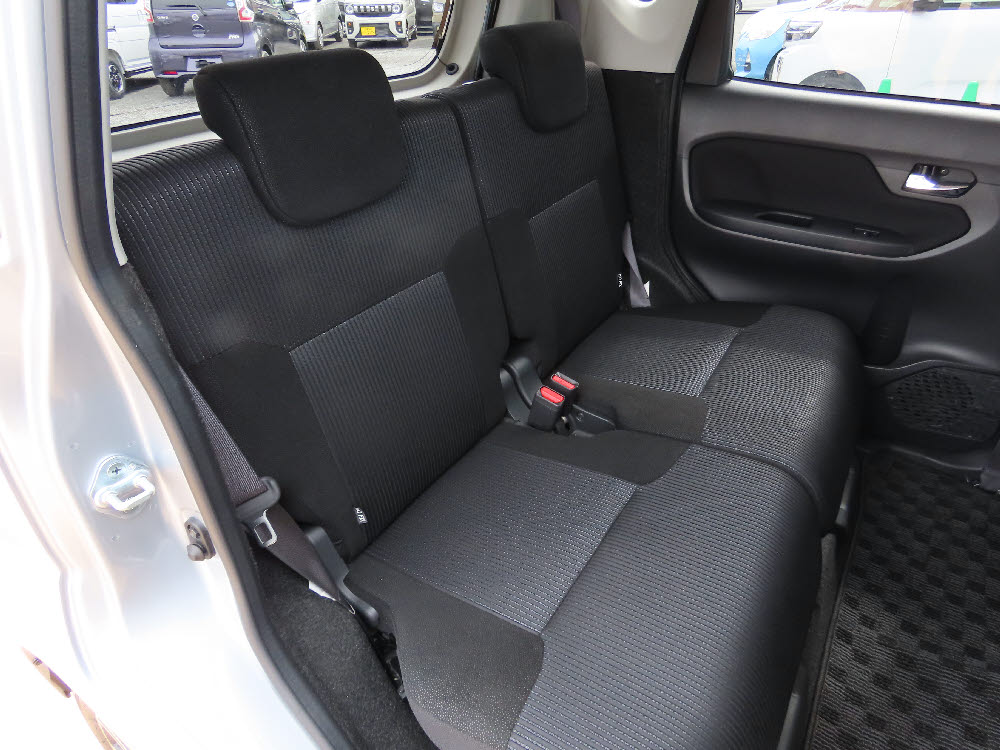 ダイハツ　ムーヴカスタム　XリミテッドSAⅢ10枚目