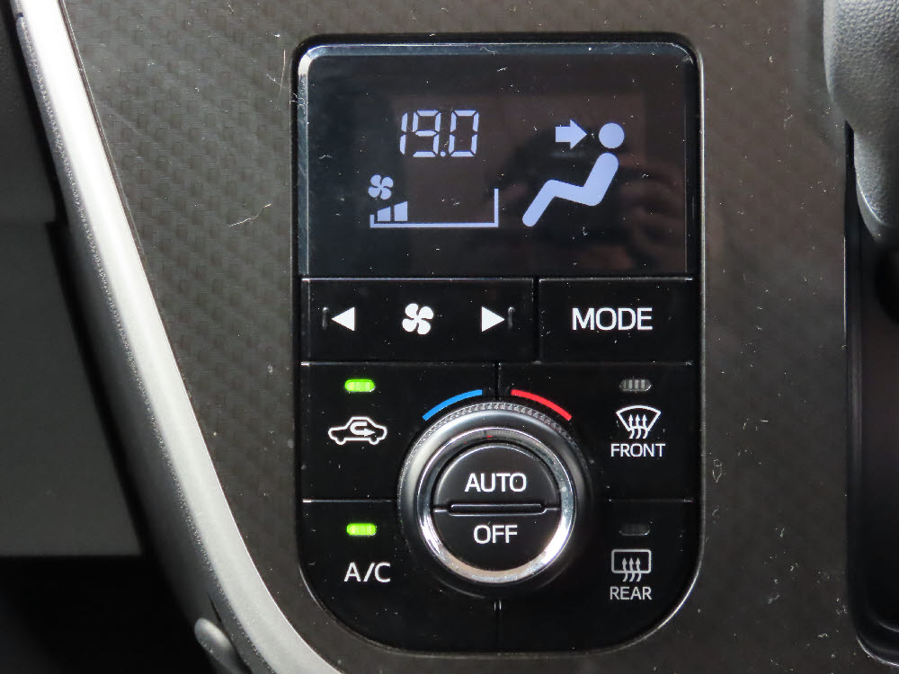 ダイハツ　ムーヴカスタム　XリミテッドSAⅢ12枚目