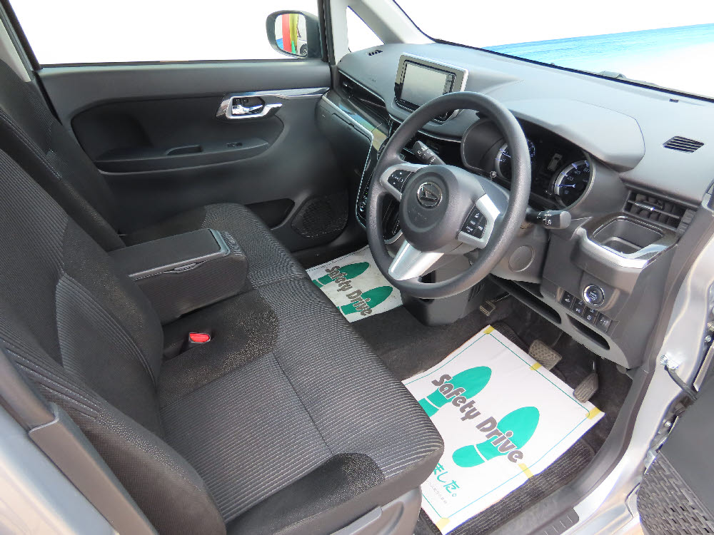 ダイハツ　ムーヴカスタム　XリミテッドSAⅢ8枚目