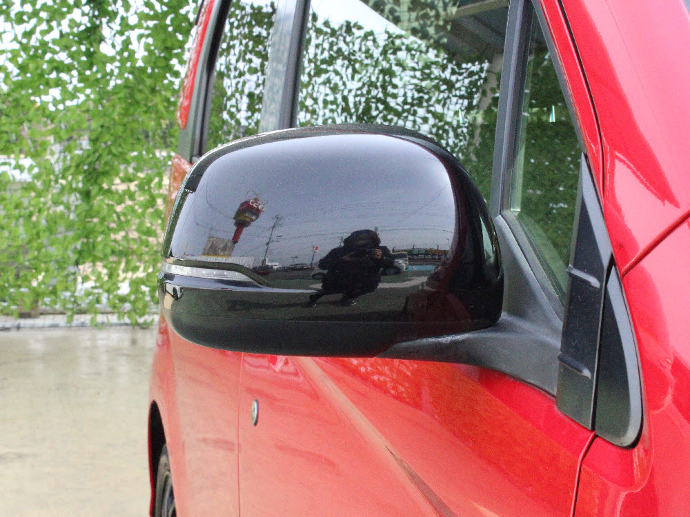 ホンダ　N WGNカスタム　SSツートンスタイルパックⅡ11枚目