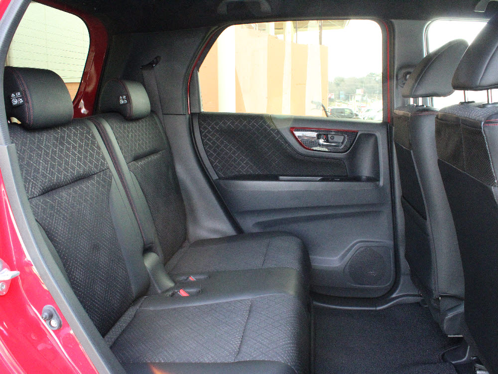 ホンダ　N WGNカスタム　SSツートンスタイルパックⅡ16枚目