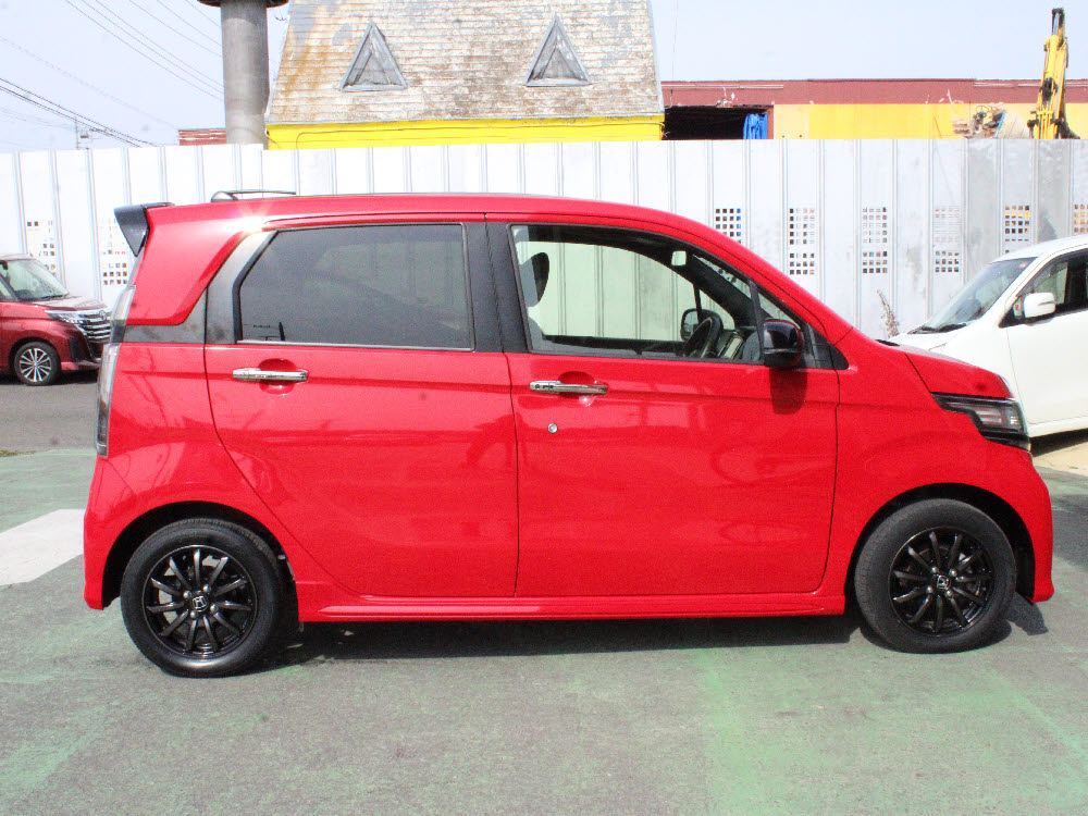 ホンダ　N WGNカスタム　SSツートンスタイルパックⅡ3枚目