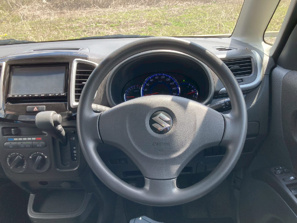 スズキ　ソリオ　G11枚目