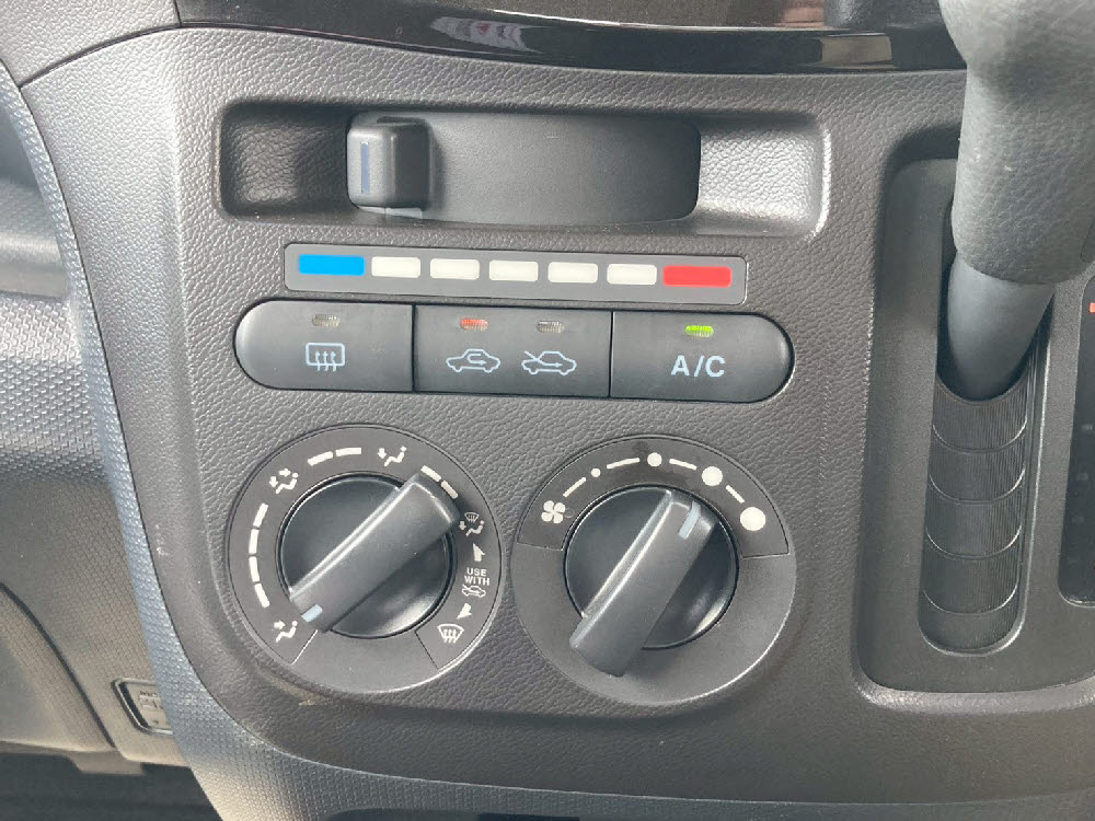 スズキ　ソリオ　G15枚目