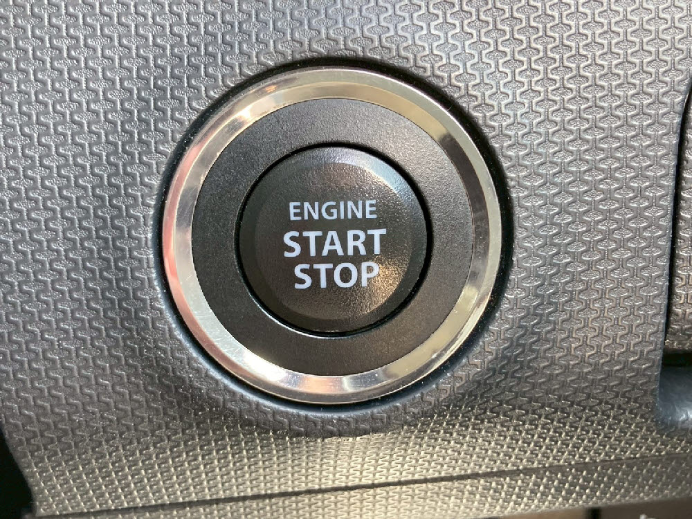 スズキ　ソリオ　G18枚目