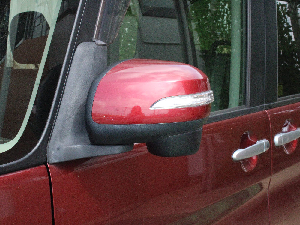 ダイハツ　タントカスタム　X-SA11枚目