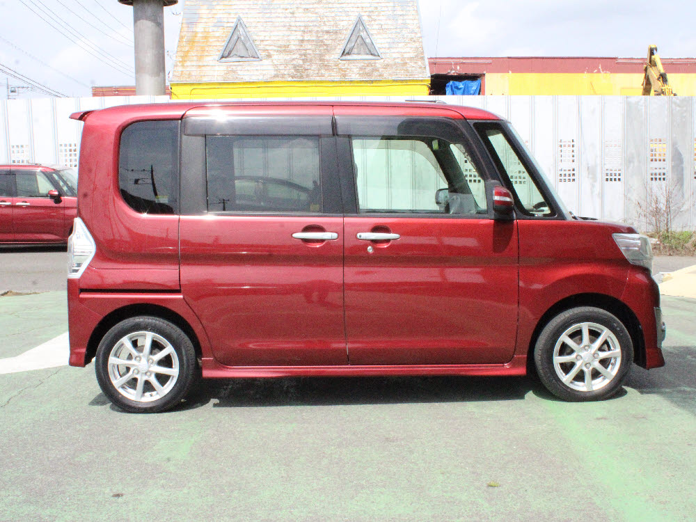 ダイハツ　タントカスタム　X-SA3枚目