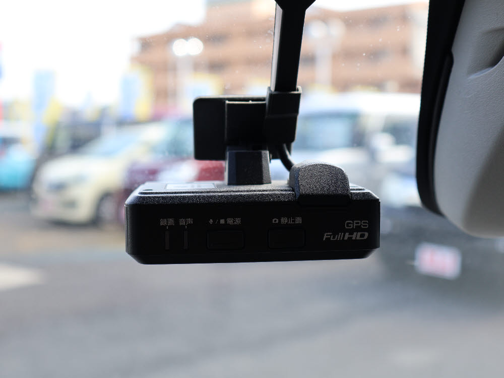 ニッサン　ＮＶ１００クリッパーリオ　E16枚目