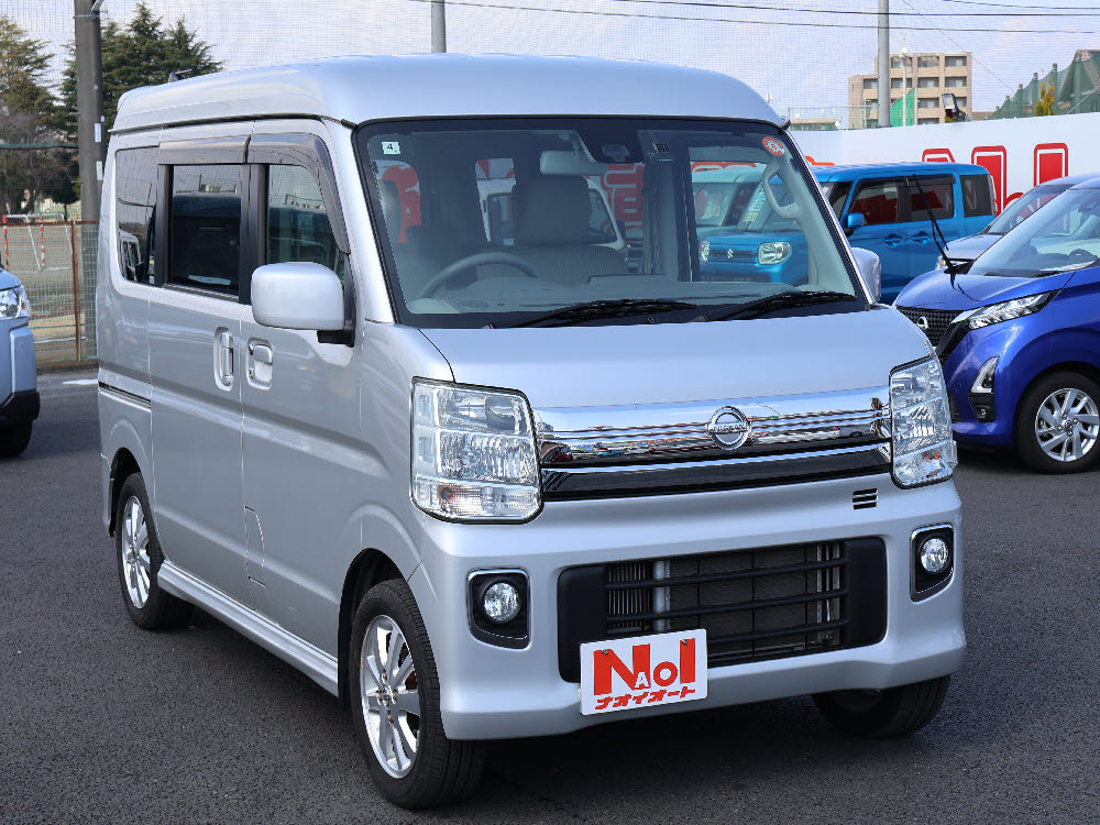 ニッサン　ＮＶ１００クリッパーリオ　E2枚目