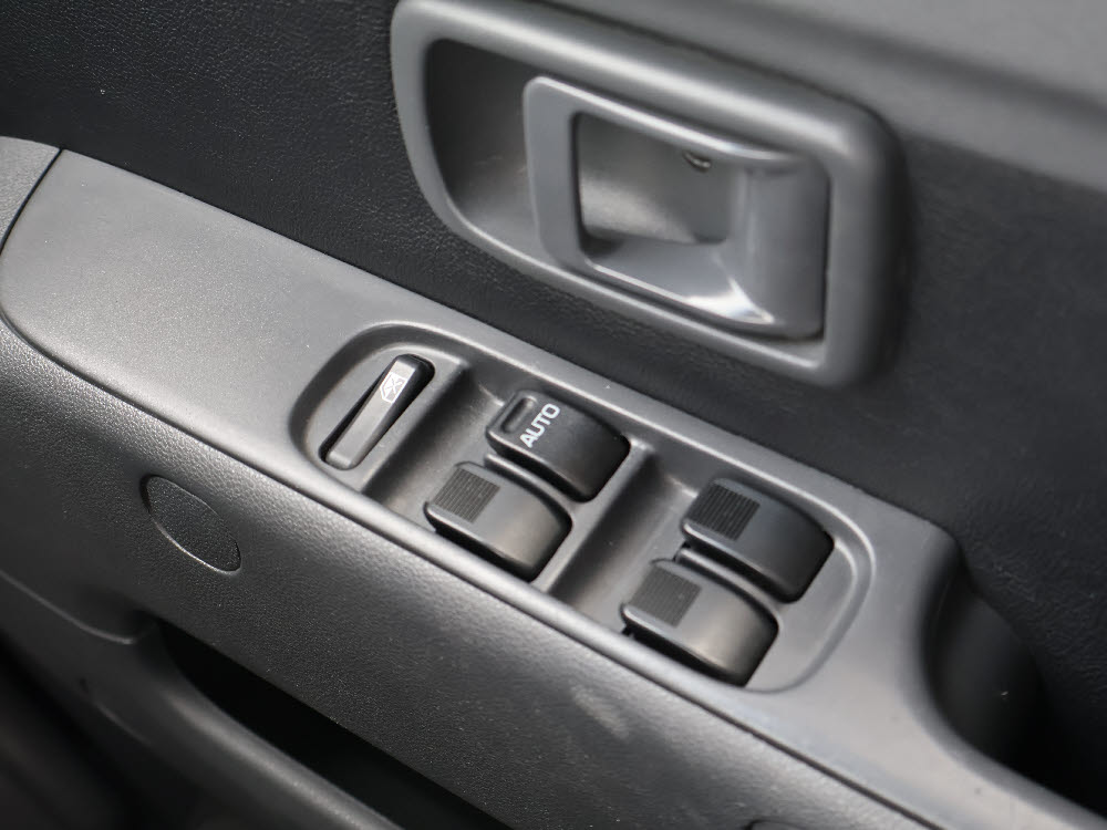 ダイハツ　ハイゼットカーゴ　クルーズターボLTD12枚目