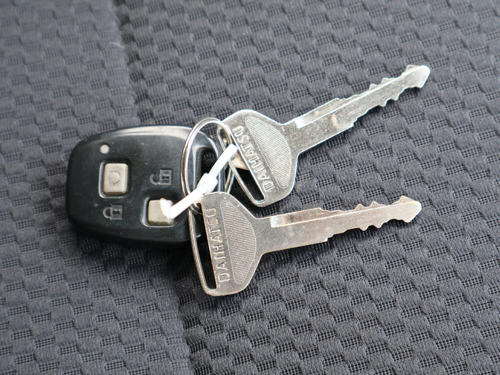 ダイハツ　ハイゼットカーゴ　クルーズターボLTD14枚目