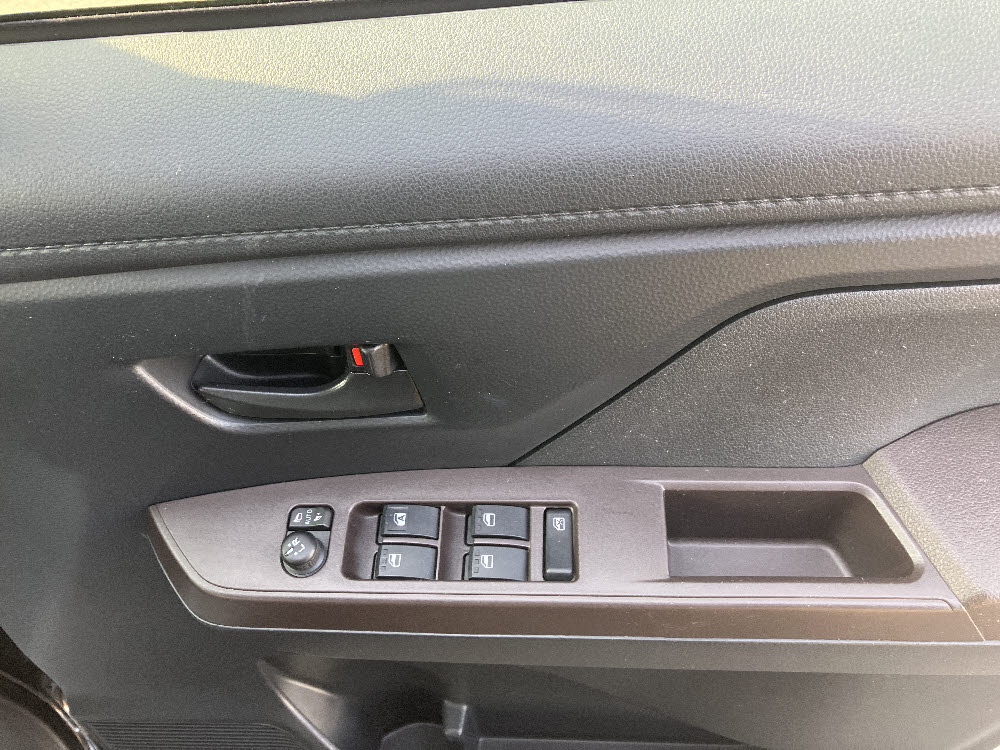 トヨタ　タンク　XS17枚目